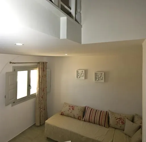 Alafouzos Studios * Kamári